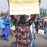 Retired Police Officers Shut Villa Entrance in Protest Against Pension Scheme