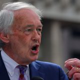 U.S. Senator Urges Trump’s Immediate Removal, Cites Security Concerns