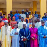 Jos Archbishop Visits Central Mosque, Calls for Peaceful Coexistence